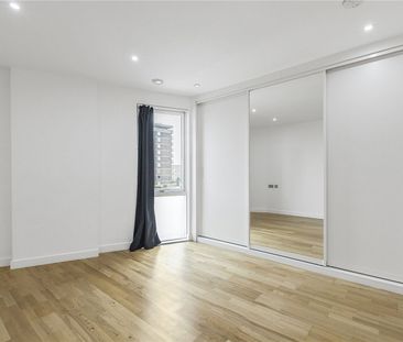 Godfrey Place, Shoreditch, London, E2 7NT - Photo 5