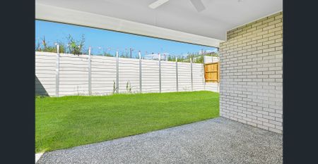 BRAND NEW FAMILY HOME WITH 2 LIVING AREAS AND DUCTED AIR CONDITIONING - READY TO MOVE IN NOW! - Photo 2