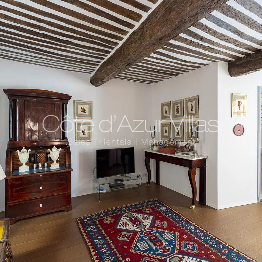 Tout savoir sur cette maison à Châteauneuf-Grasse - Photo 1