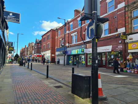 Bradshawgate, Leigh, Wigan, Wigan WN7, London - Photo 5