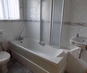 34 Charles Drive, Ballyclare, BT39 9BX - Photo 6