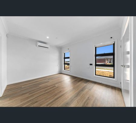 21 Gellibrand St, Winter Valley, Vic 3358 - Photo 4