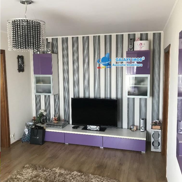 Inchiriere apartament 3 camere Dristor LOC DE PARCARE - Fotografie 1