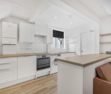 4 bedroom semi-detached house to rent - Photo 1