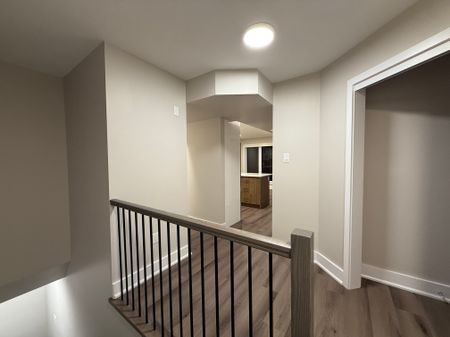 342 Fifth Avenue - Photo 2