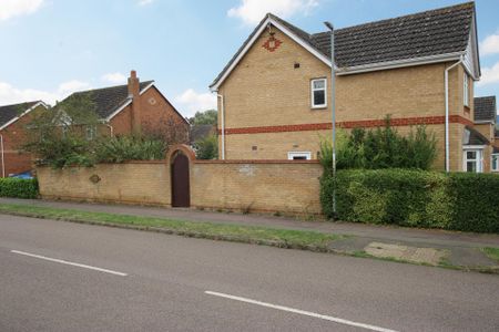 Thurston Drive, Kettering, NN15 - Photo 5