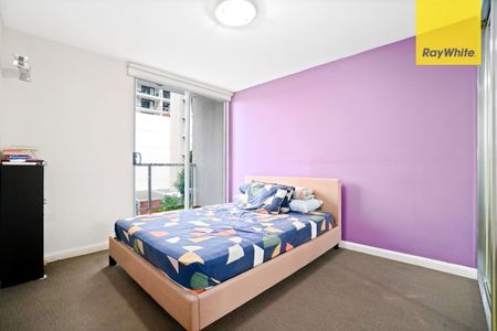 APARTMENT IN PARRAMATTA - Photo 3