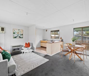 Fantastic Bungalow - Photo 1