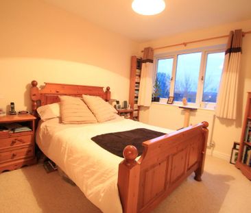 2 bedroom semi-detached house to rent - Photo 3