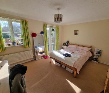 4 bedroom house to rent - Photo 2