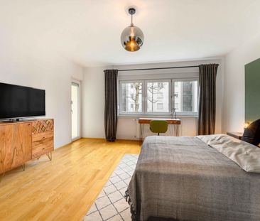 Stuttgart | Sapphire Way | Private room | with TV and balcony - Photo 3