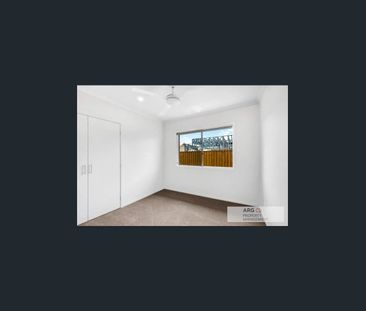 Modern and Spacious 4-Bedroom House for Rent in Desirable BANYA Suburb - Photo 4