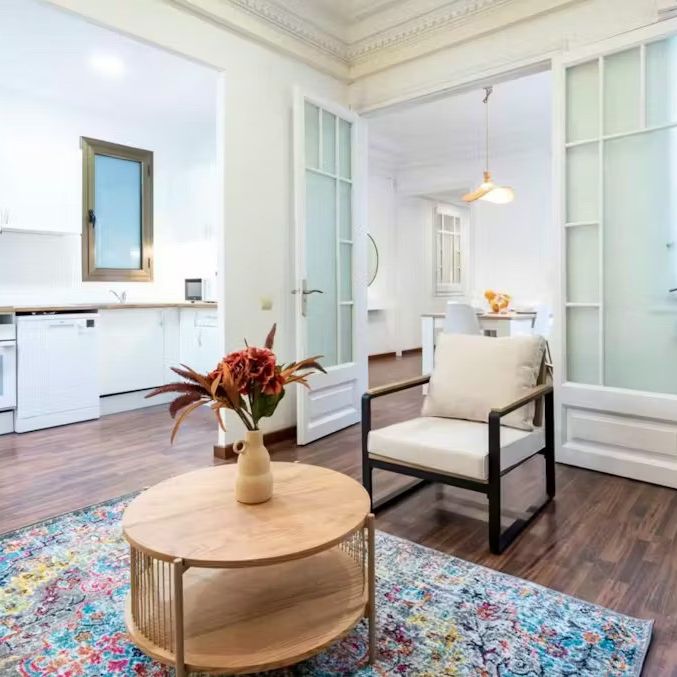 Carrer de Muntaner, Barcelona, Catalonia 08021 - Photo 1