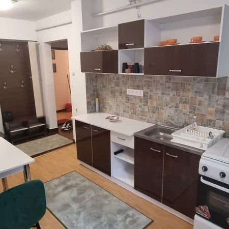 Apartament cu 2 camere, zona Tudor - Fotografie 3