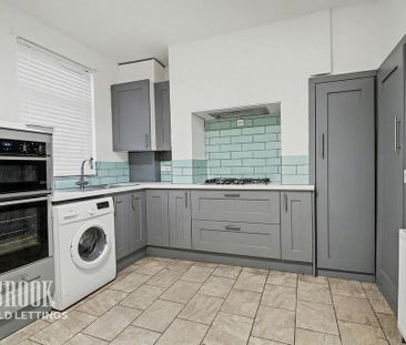 3 bedroom semi-detached house to rent - Photo 5