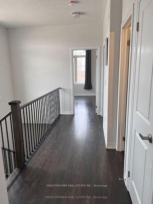 For Lease - 59 Schmeltzer Crescent, Richmond Hill, Ontario - Photo 1