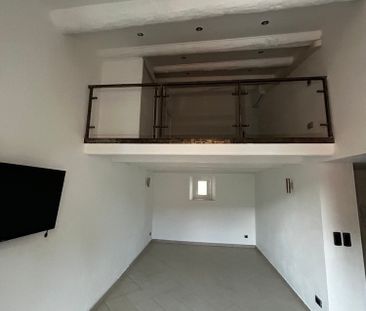 Cassis, village, joli T2 sur mezzanine climatisé-VIDE - Photo 1