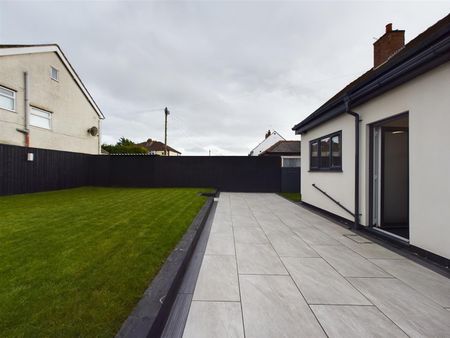 Irby Road, Wirral, 3 bedroom, House - Semi-Detached - Photo 5