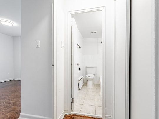 For Lease - 25 Bedford Road Unit# 707, Toronto, Ontario - Photo 1