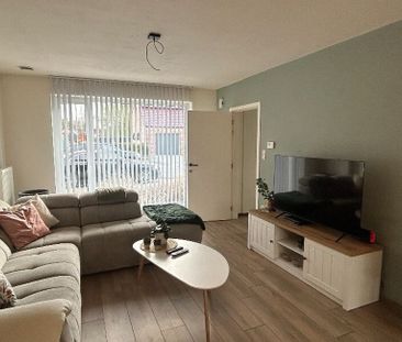 Eengezinswoning te huur in Neerpelt voor € 1.200 met 3 slaapkamers - Photo 2