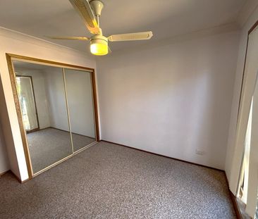 Golf Course Views and Convenient Living - Photo 3