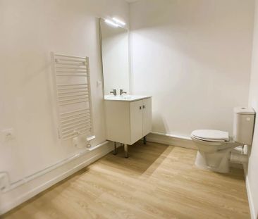 APPARTEMENT T2 A LOUER - BLOIS - EN RÉSIDENCE DE STANDING AVEC ASC,... - Photo 5