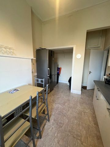 Room in a Shared Flat, Paisley Road West, G51 - Photo 5
