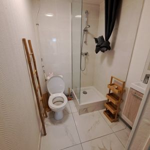 Appartement À Louer 1 Pièce , 19 M² - Photo 3