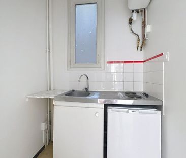 Appartement à louer - REIMS- HYPER CENTRE - Photo 1