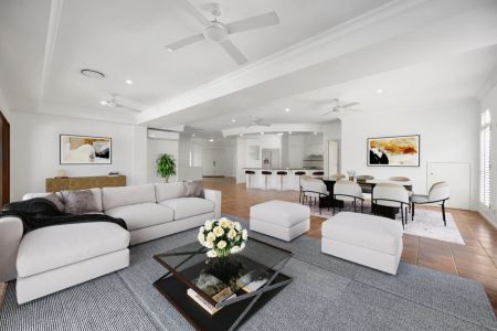 Waterfront Living on a Grand Scale in Prestigious Helensvale - Photo 2