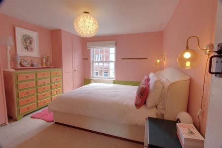 2 bedroom semi-detached house to rent - Photo 3