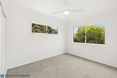 Modern Three-Bedroom Living in a Peaceful Setting - Photo 4