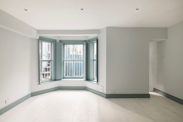 Powis Gardens - Photo 1