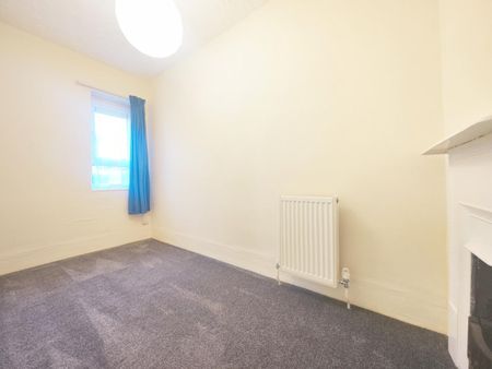 3 Bed Terraced House, Donovan Road, S5 - Photo 3