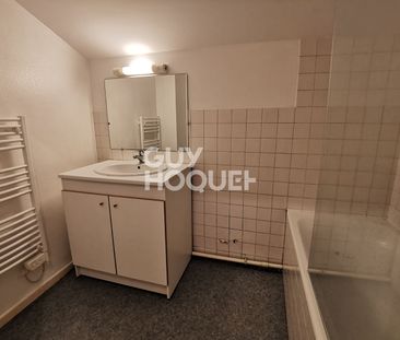 LOCATION d'un appartement de 2 pièces (40 m²) à ORTHEZ - Photo 4