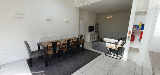 Berkeley Road, Fishponds - Photo 1