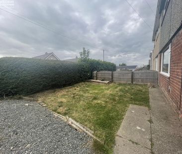 3 bedroom semi-detached house to rent - Photo 1