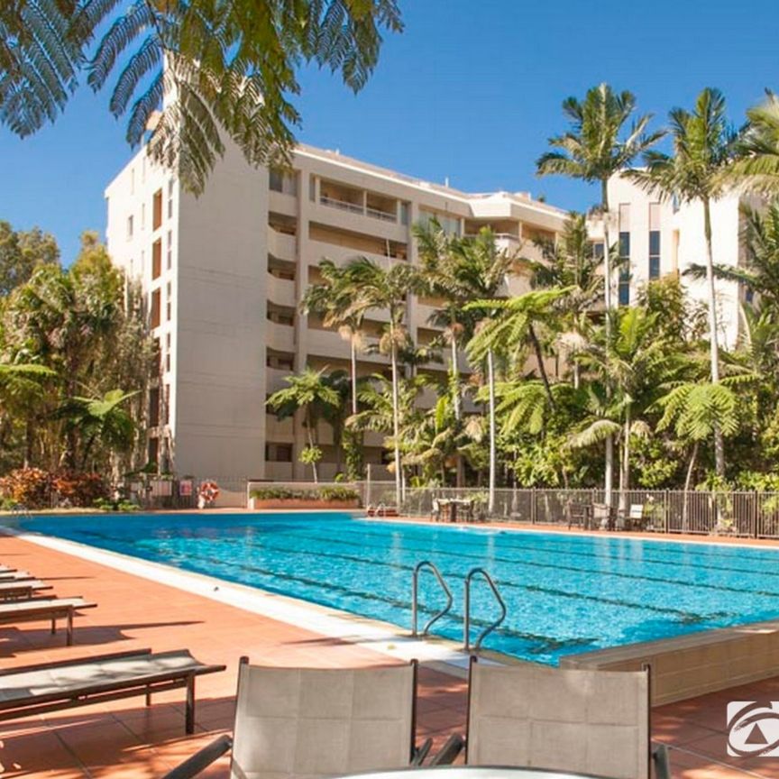 Fully furnished one bedroom apartment in resort setting - Utilities included - Photo 1