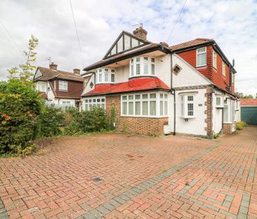 4 bedroom semi-detached house to rent - Photo 3