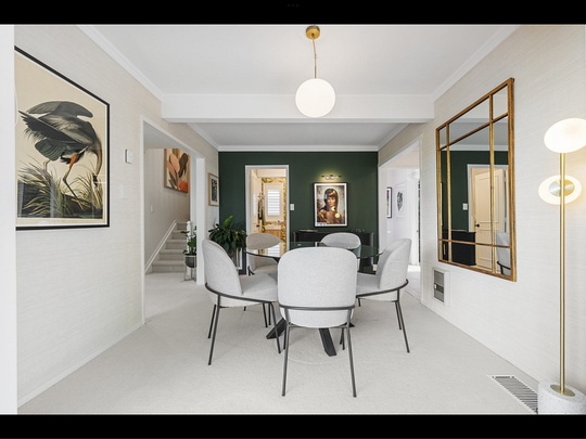 Stroll to Milford Beach - renovated luxe living - Photo 1