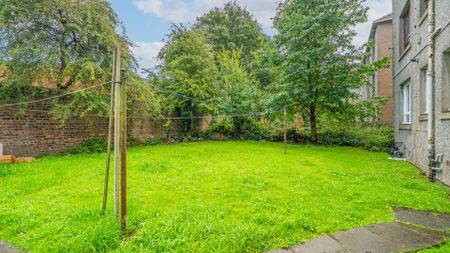 Nether Auldhouse Road - Photo 4