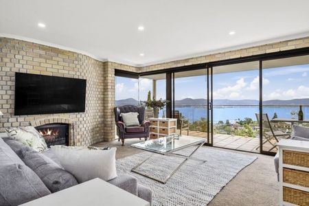 2 Ada Cres, Sandy Bay - Photo 2