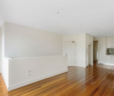 1/162 Balaclava Road, Caulfield North, VIC 3161 - Photo 2