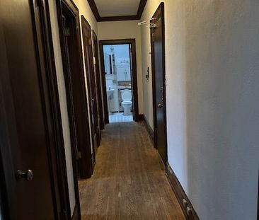 For Lease - 21 Castle Knock Road Unit# 4, Toronto, Ontario - Photo 2