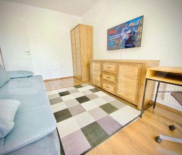 Apartament cu o camera, 40 mp, mobilat modern, zona strazii - Photo 1