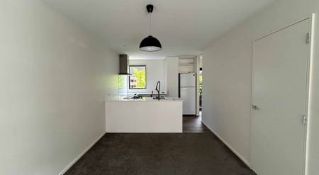 City Centre, 2 bedrooms - Photo 2