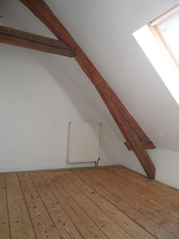 SOYE EN SEPTAINE - Maison de 88.50m² avec jardin et cave. - Photo 4