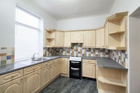 2 bedroom terraced house to rent - Photo 4