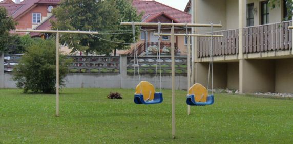 Kleine Wohnung mit Loggia - Foto 2
