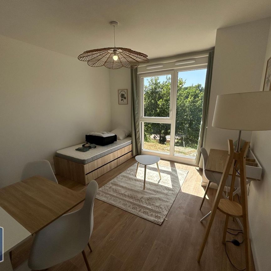 Location Appartement 1 pièce 22m² CHAMPCEVINEL 24750 - Photo 1